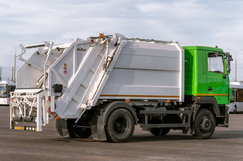 МАЗ-4901С0-030 Сапфир на шасси МАЗ-4381С0